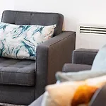 Seven Living Broadway Residences - Birmingham City Centre, Broad Street - Free Parking