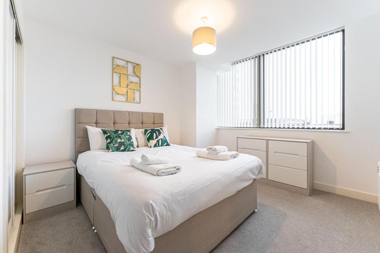 Seven Living Broadway Residences - City Centre, Broad Street - Free Parking Apartment